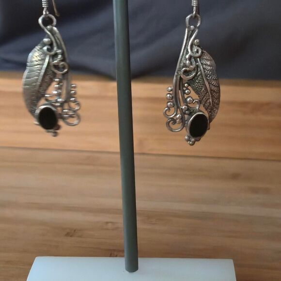 Native Women's Silver and Grey Jewellery - Picture 1 of 7